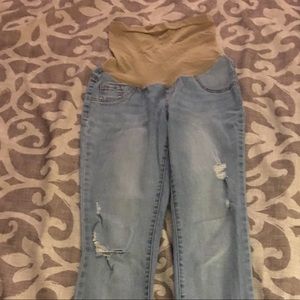 Jessica Simpson maternity jeans